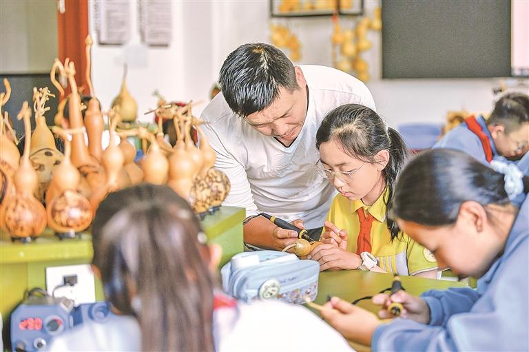 宁夏中小学“无作业日”见闻