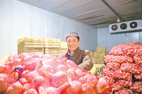 产业兴起来 群众富起来