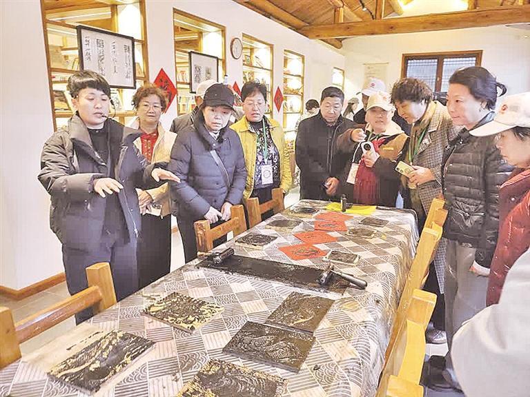 刀笔绘山河——固原沈家河版画的乡土深情