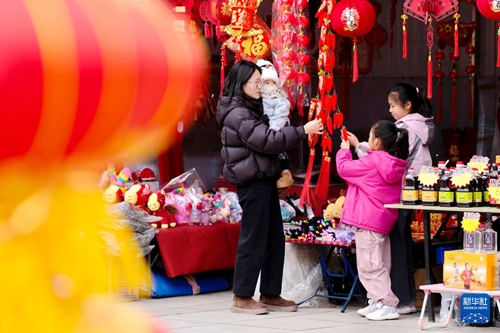 新春走基层｜宁夏西吉：年货大集迎新春