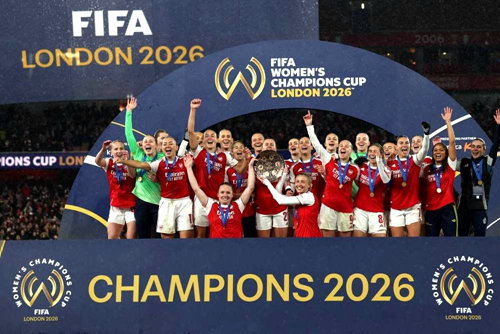 阿森纳问鼎首届国际足联女足冠军杯
