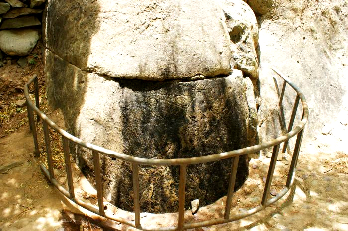 宁夏岩画保护：从人工巡护到数字留存