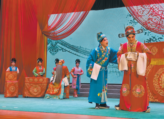 平罗县“春满平罗 秦腔贺岁”春节秦腔传统戏惠民演出启幕